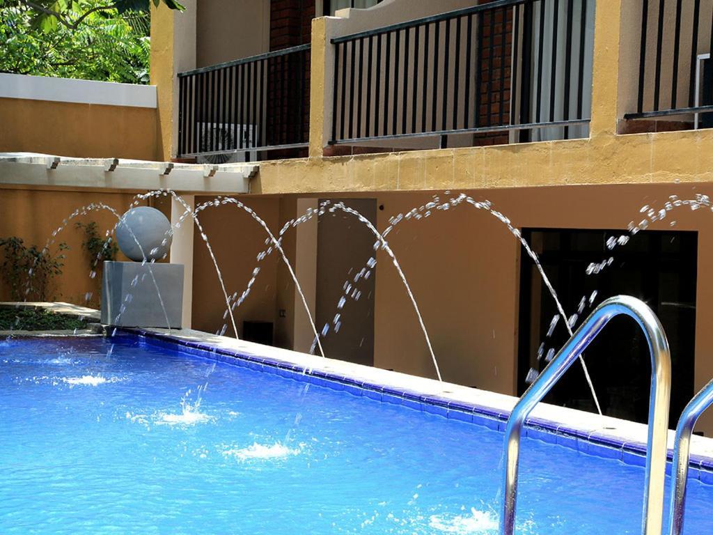Lily'S Resort Habarana Exterior photo