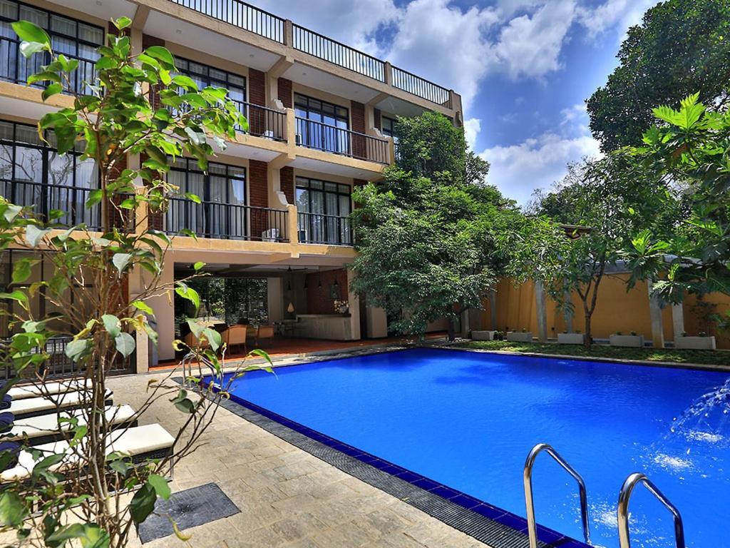 Lily'S Resort Habarana Exterior photo
